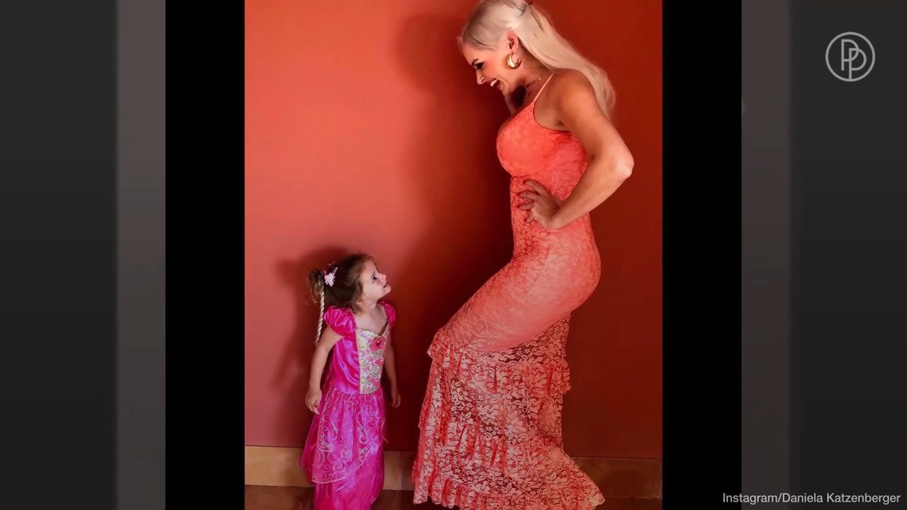 Das harte Training lohnt sich: Daniela Katzenberger zeigt ihre heißen Kurven