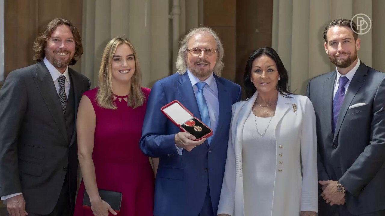 Barry Gibb von den Bee Gees wird zum Ritter geschlagen