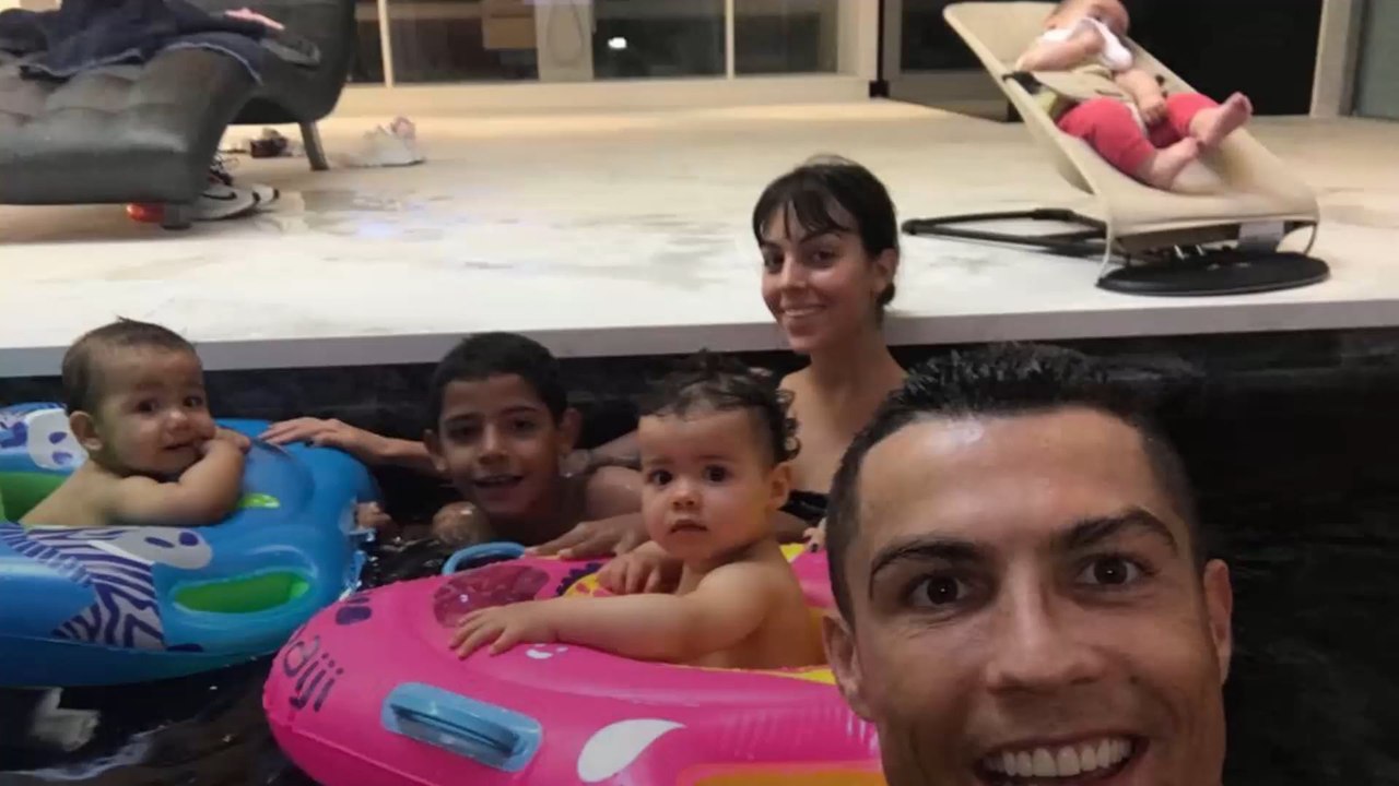 Cristiano Ronaldo: Süßes Foto mit seinen vier Kindern