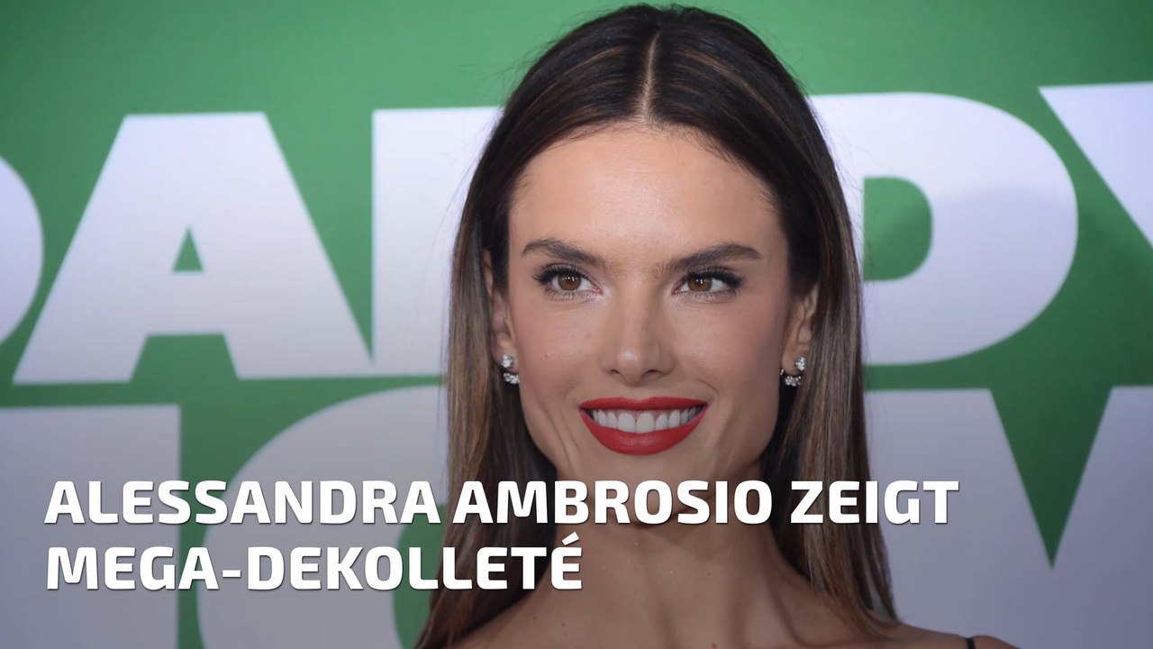 Alessandra Ambrosio zeigt Mega-Dekolleté