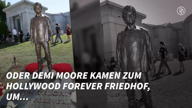 Statue für Anton Yelchin (†27): Promis ehren den Schauspieler