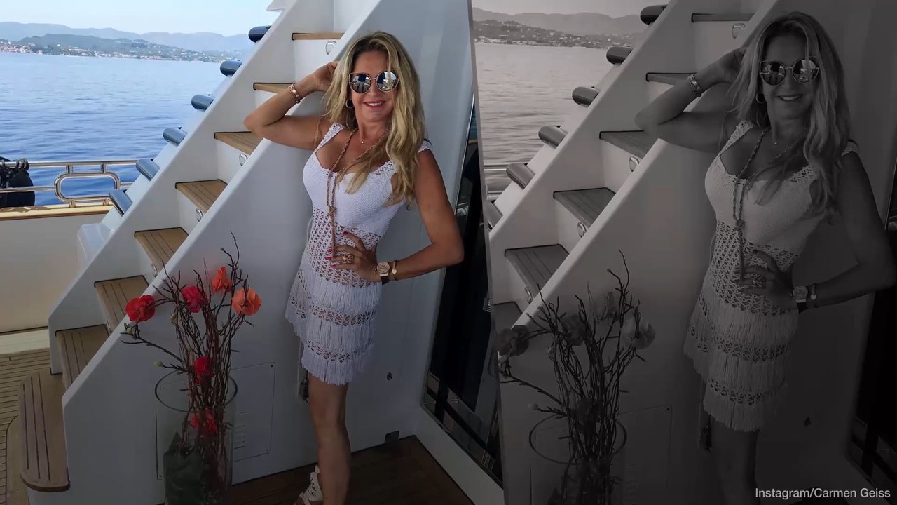 Luftig! Carmen Geiss fliegt im durchsichtigen Kleidchen