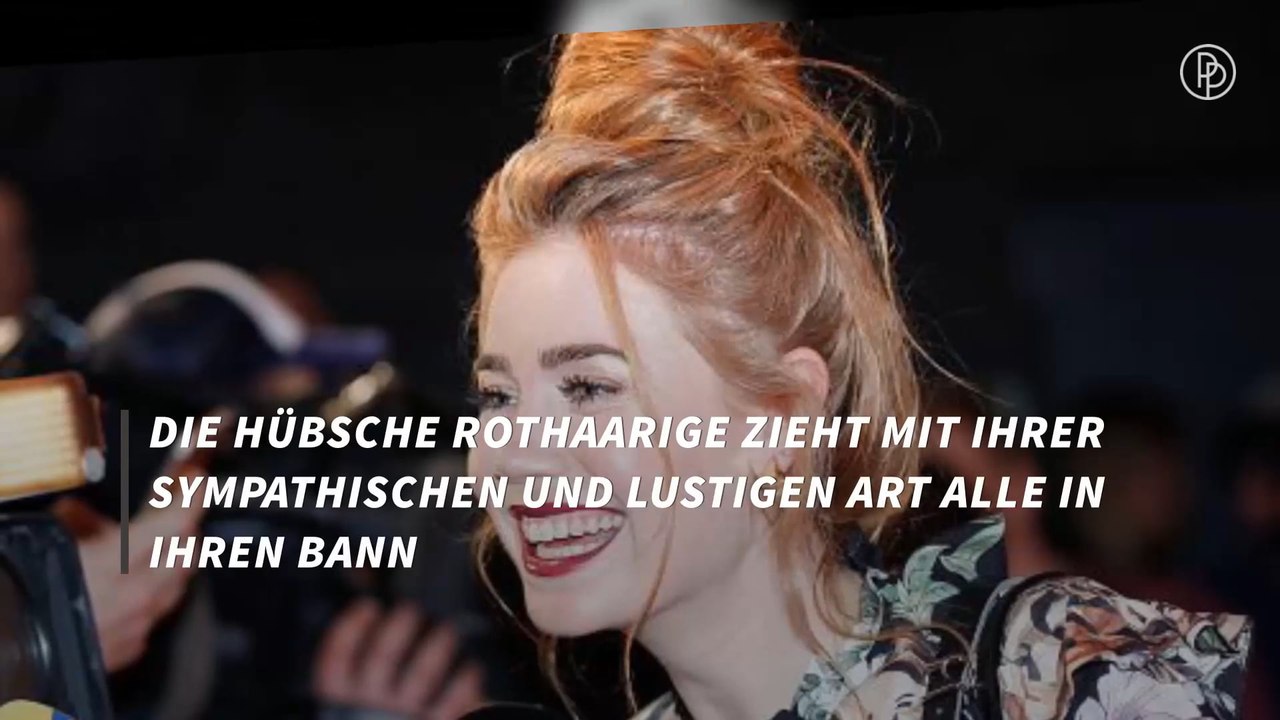 Palina Rojinski: Badespaß im Badeanzug