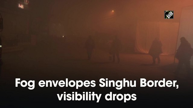 Fog envelopes Singhu border in Delhi; visibility drops