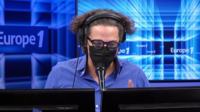 Jean-Luc Mélenchon : Soyez sympa avec le gamin et dîtes lui de garder son masque ! (Canteloup)