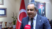 İki daireyi halıyla birleştirip, halay çekerek koronavirüs bulaştırdılar