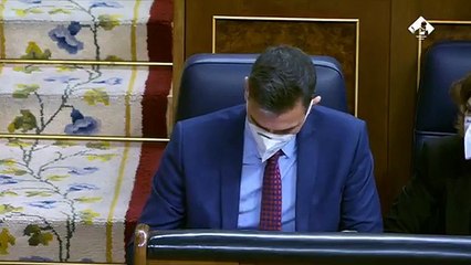 Casado, a Sánchez en el Congreso: "Usted no se cansa de mentir"