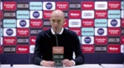 19e j. - Zidane : "Benzema, un joueur très complet"