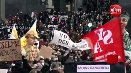 VIDEO: कोरोना के कारण पेरिस में वेन्यू बंद किए जाने से नाराज एंटरटेनमेंट वर्करों का व्यापक प्रदर्शन