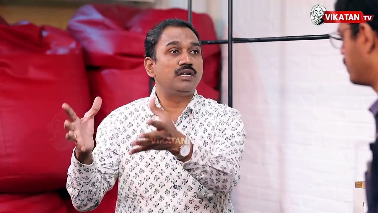 EPS-க்கு எதிரான OPS-ன் 3 குடைச்சல்கள் - விவரிக்கும் SP Lakshmanan Interview | Rajinikanth