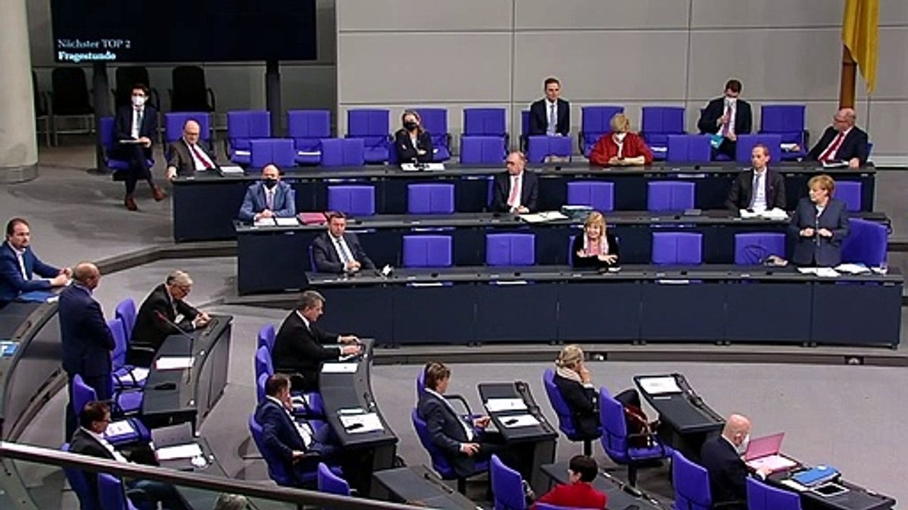 Merkel weist AfD-Impfskeptiker im Bundestag zurecht