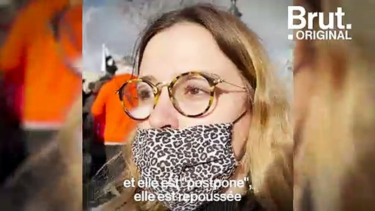 Pour une manifestante, "la fermeture des théâtres et des lieux culturels est un non-sens"