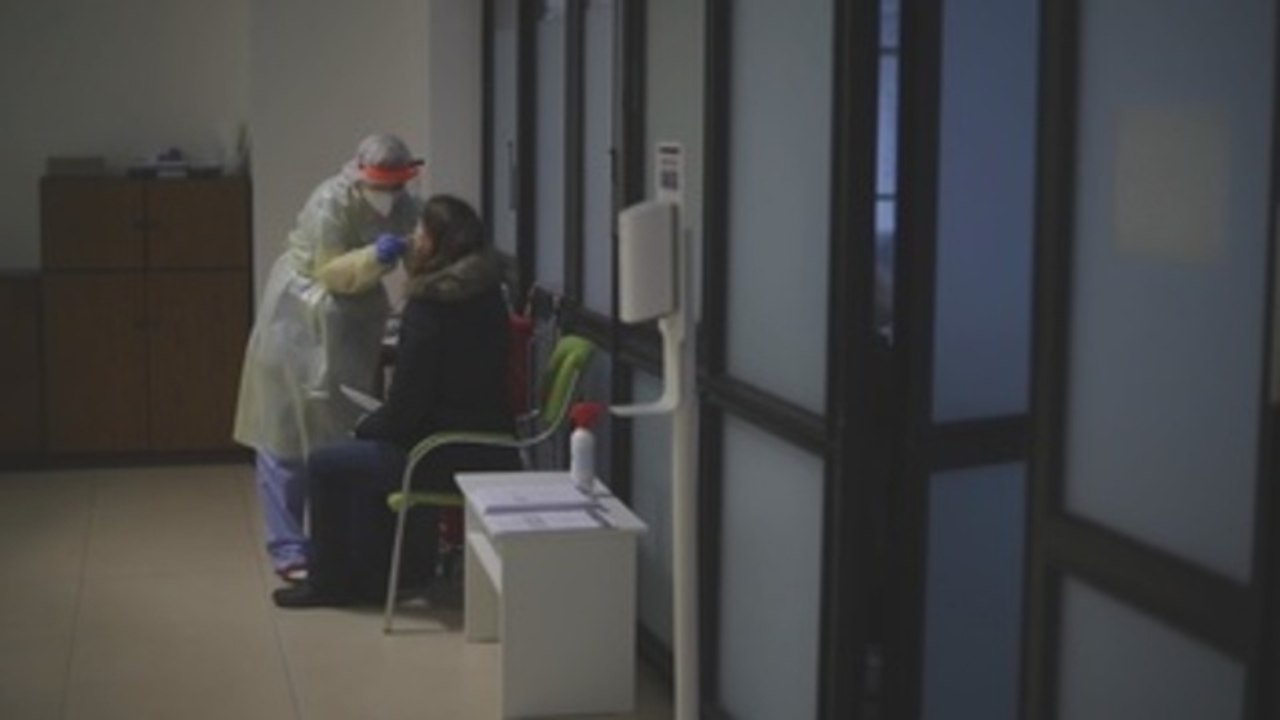 La República Checa comienza test masivos de covid-19 a la población