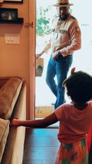 Sheriff Has Peculiar Method to Convince Little Girl to Clean Her Room