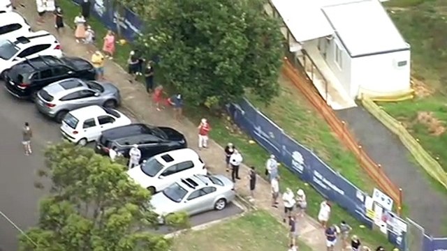 Two more people on Sydney's Northern Beaches contract COVID-19