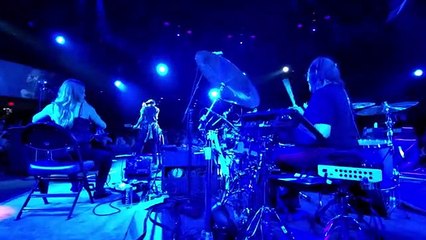 Jeff Beck with Johnny Depp - Isolation Live at Celebrity Theatre2019