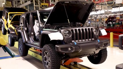 First Jeep® Wrangler 4xe Rolls Off the Line