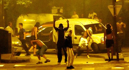 Le maire de Valence supprime les aides sociales pour lutter contre les violences urbaines