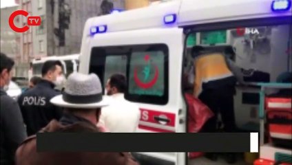 Bıçaklanan sahibinin başından bir an olsun ayrılmadı
