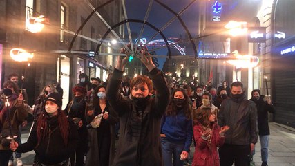 Lumières sur le monde de la culture pour la réouverture des salles