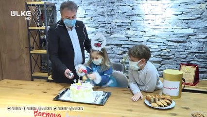 İzmir depreminin simgesi Ayda'ya doğum günü sürprizi!