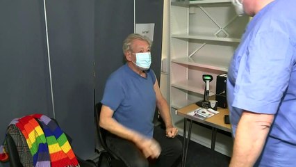 McKellen urges public to get Covid vaccine and praises NHS