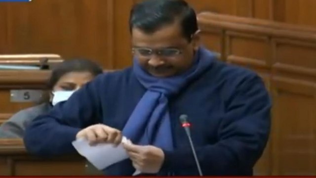 Arvind Kejriwal tears apart Farm laws, slams Government