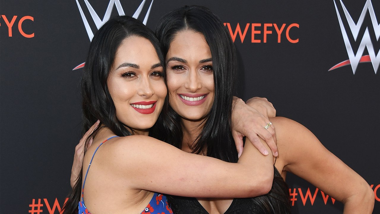 PEOPLE in 10: The Entertainment News That Defined the Week PLUS Brie and Nikki Bella Join Us!