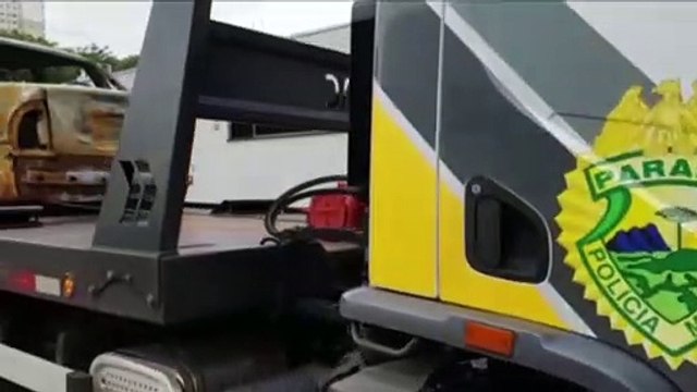 Veículo furtado em Toledo é encontrado queimado em Cascavel