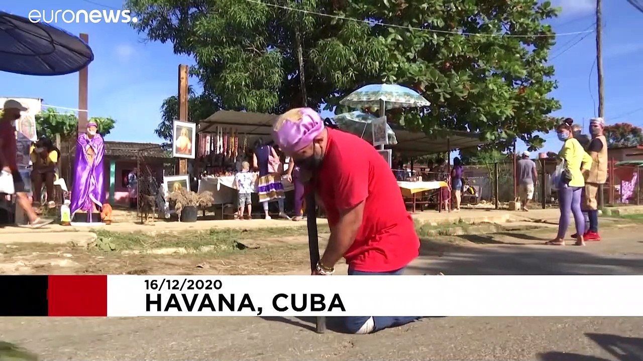 Kuba: Gläubige huldigen San Lazaro