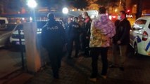 Ağabeyi gözaltına alınan kadınla polis ekipleri arasında maske tartışması