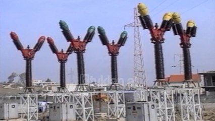 KESH vendos nje transformator te ri ne Durres - (17 Tetor 2000)