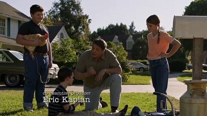 Young Sheldon 4x03 - Clip - Sheldon Breaks His Arm