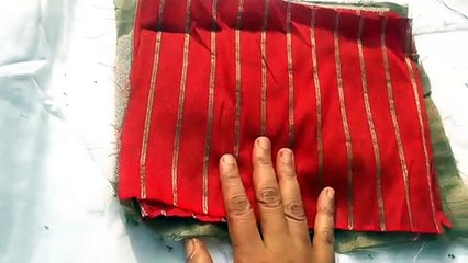 অব্যব্হার যোগ্য কাপড় দিয়ে ব্যবহার যোগ্য একটি নিত্য প্রয়োজনীয় জিনিস তৈরী