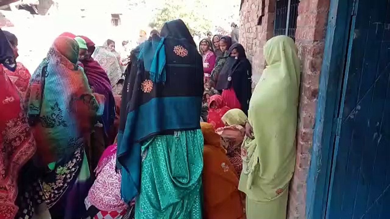 नवविवाहिता ने फांसी लगाकर की आत्महत्या. परिजनों ने लगाया हत्या का आरोप