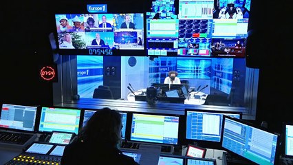 Jean-Michel Blanquer : "Si vous aimez trop les maths, vous allez ressembler à Cédric Villani" (Canteloup)