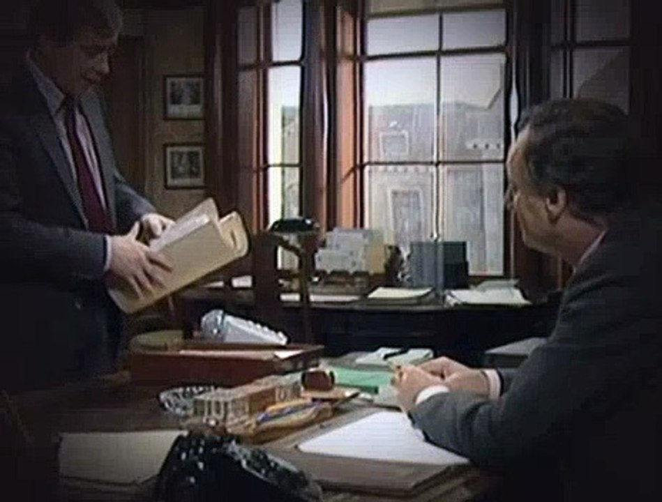 Yes Minister S02E01 The Compassionate Society