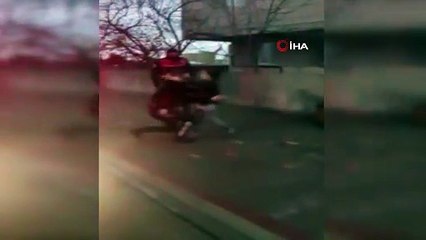 Polis ekiplerinden doğum günü sürprizi