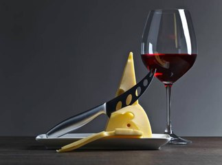 Le fromage et le vin rouge aideraient à lutter contre Alzheimer