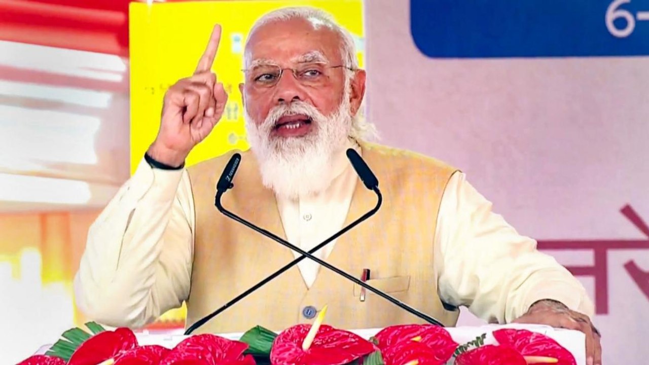 PM Modi lashes out at Congress in Madhya Pradesh