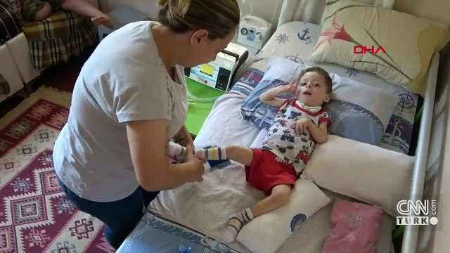 SMA'lı Mustafa yardım bekliyor | Video