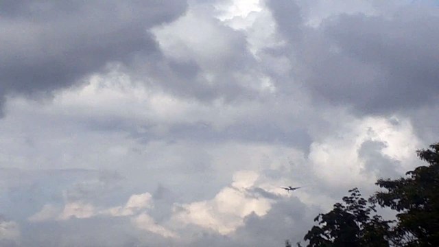 Boeing 777-300ER PT-MUC na aproximação final antes de pousar em Manaus vindo de Guarulhos