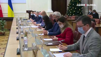 Bakan Akar ve Çavuşoğlu, Ukrayna Başbakanı Şmıgal ile görüştü