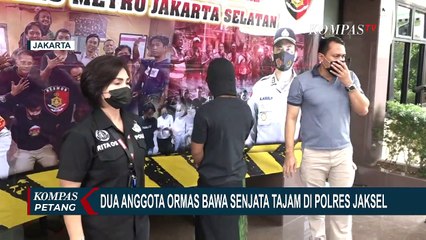 Tải video: Pemuda 16 Tahun Simpatisan Pecinta Habib Bawa Sajam, Nekat Terobos Penjagaan Polres Jaksel