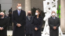 Madrid rinde homenaje a los sanitarios fallecidos