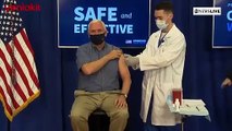 ABD Başkan Yardımcı Mİke Pence canlı yayında aşı oldu
