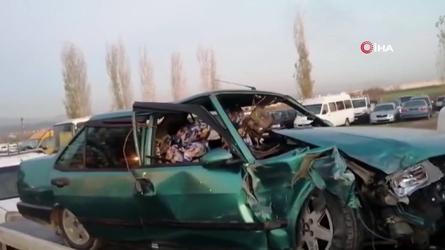 Otomobilde sıkıştı, ' Lütfen kesmeyin bacağımı 'diye ağladı