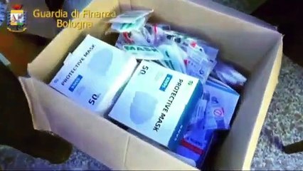 Bologna - In un ristorante saltano fuori migliaia di mascherine non a norma (18.12.20)