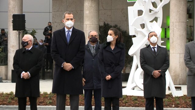 La Reina reaparece con un look 'working' tras su viaje a Honduras