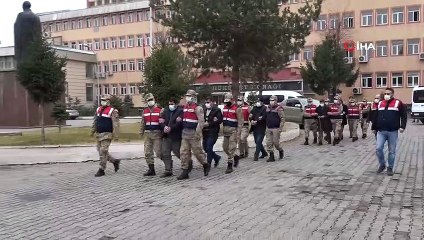 Silah kaçakçısı 7 kişi tutuklandı